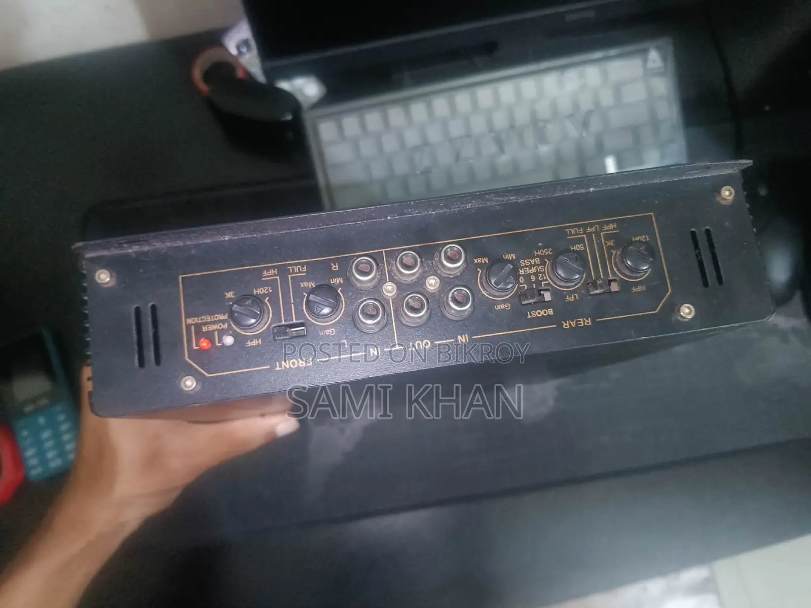 কার পাওয়ার অ্যাম্প্লিফায়ার ১২ভি