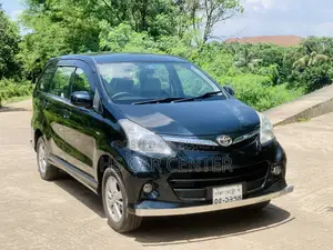 টয়োটা আভানজা ২০১২ গ্রে