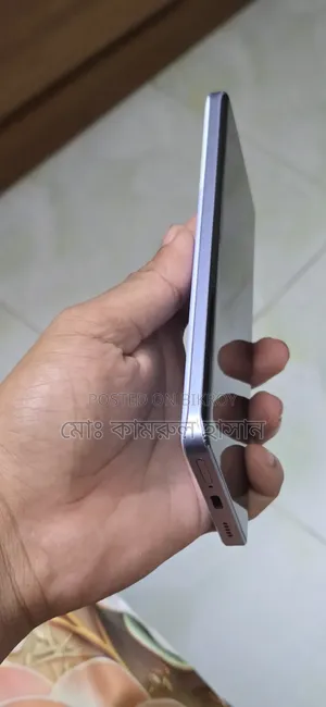 মোবাইল ফোন ২৫৬ জিবি সাদা