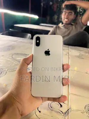 অ্যাপল আইফোন এক্সএস ২৫৬ জিবি হোয়াইট