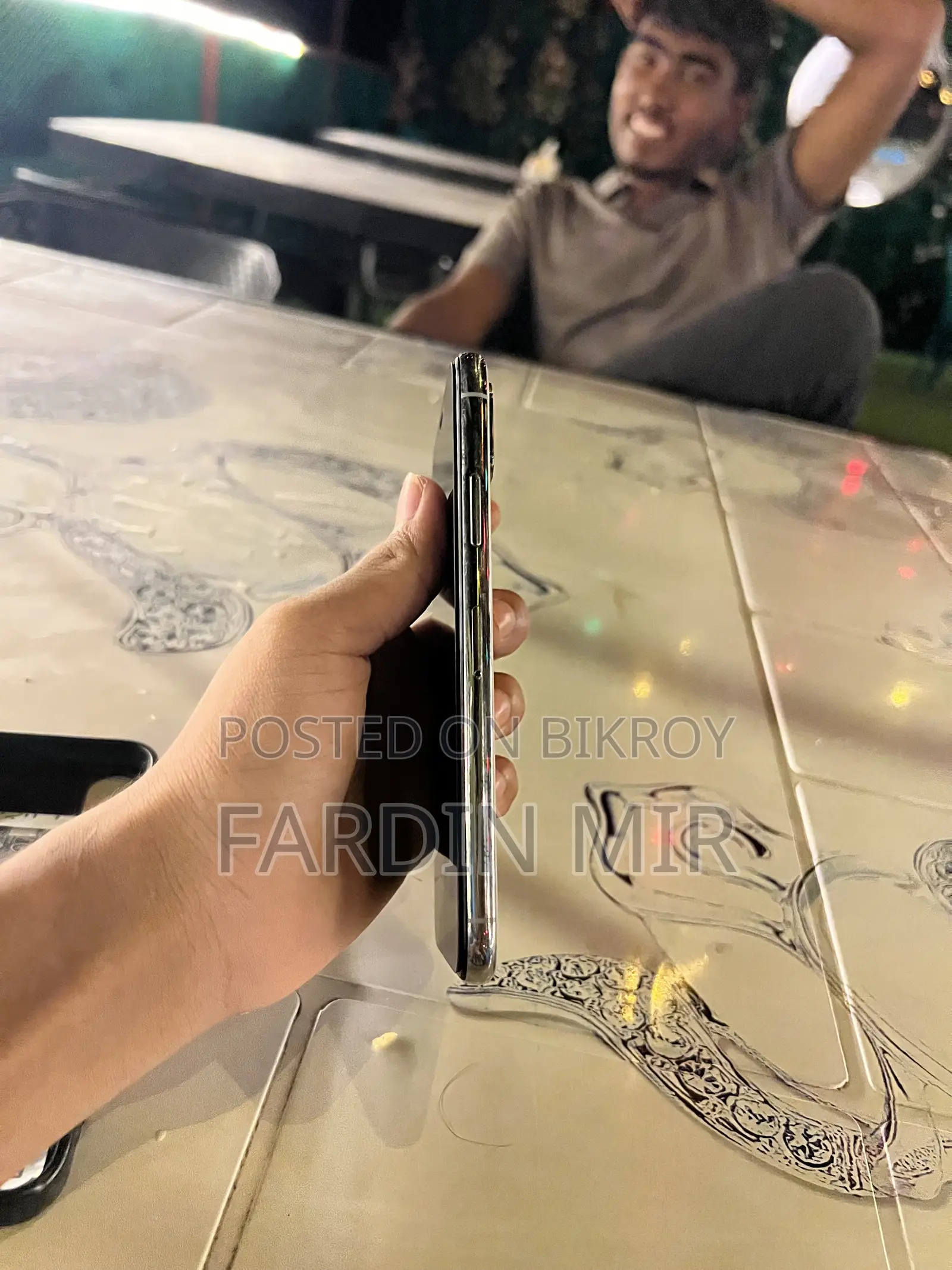অ্যাপল আইফোন এক্সএস ২৫৬ জিবি হোয়াইট