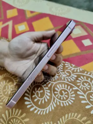 Apple iPhone 15 128 GB Pink