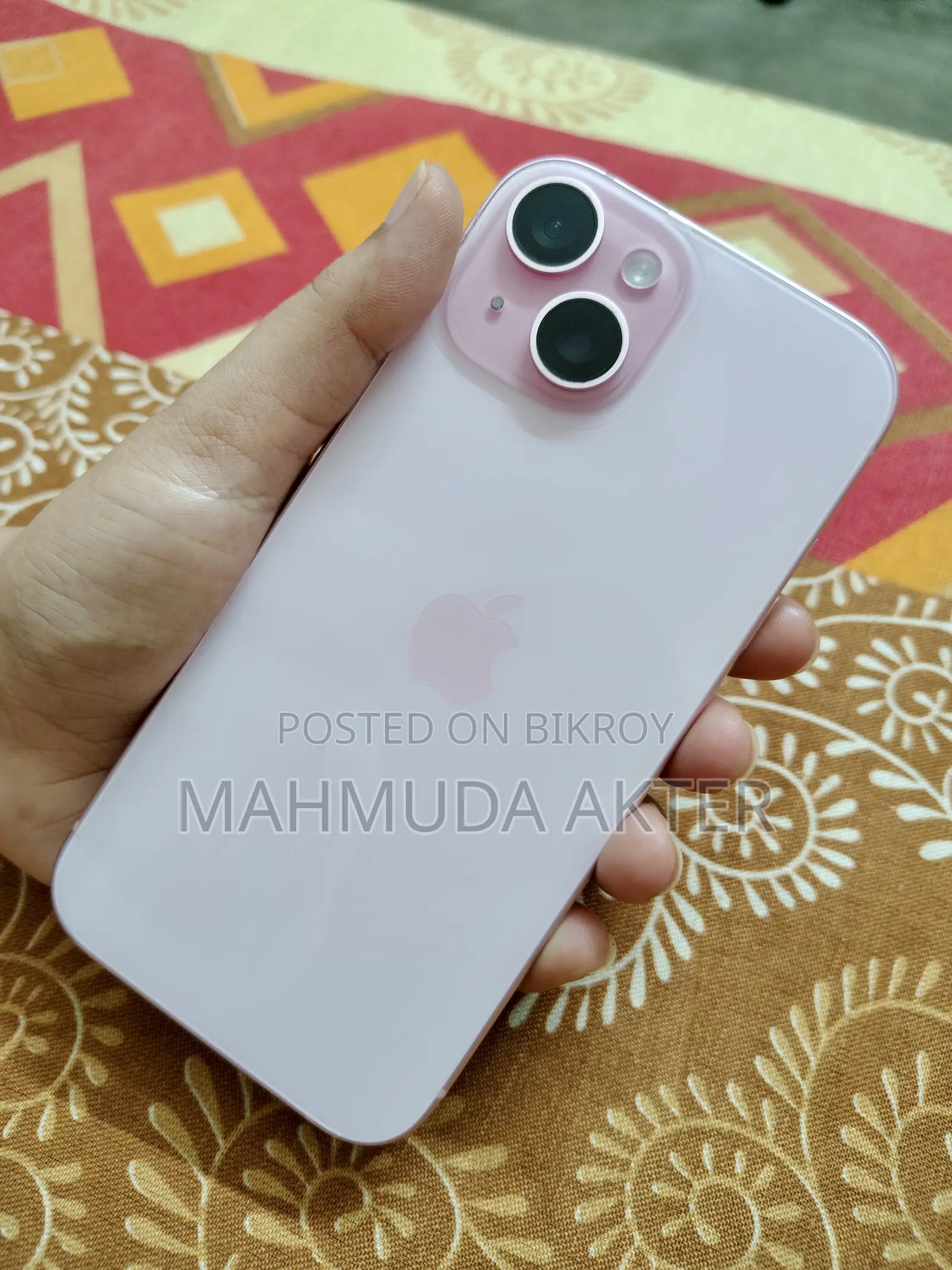 Apple iPhone 15 128 GB Pink