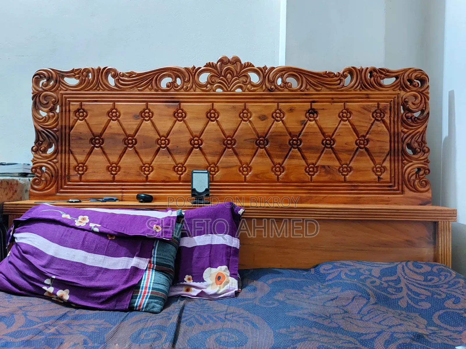 Jackfruit Wood Bed