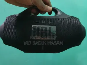 জেবিএল বুমবক্স ৪ মিনি ওয়্যারলেস ব্লুটুথ স্পিকার | ১৫ওয়াট | ৮ঘণ্টা ব্যাটারি