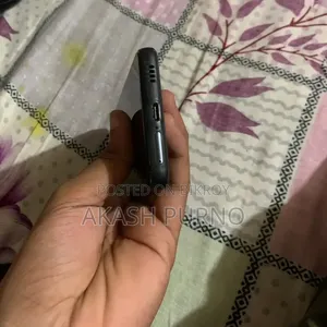 Samsung Galaxy S21 5G 128 GB Black