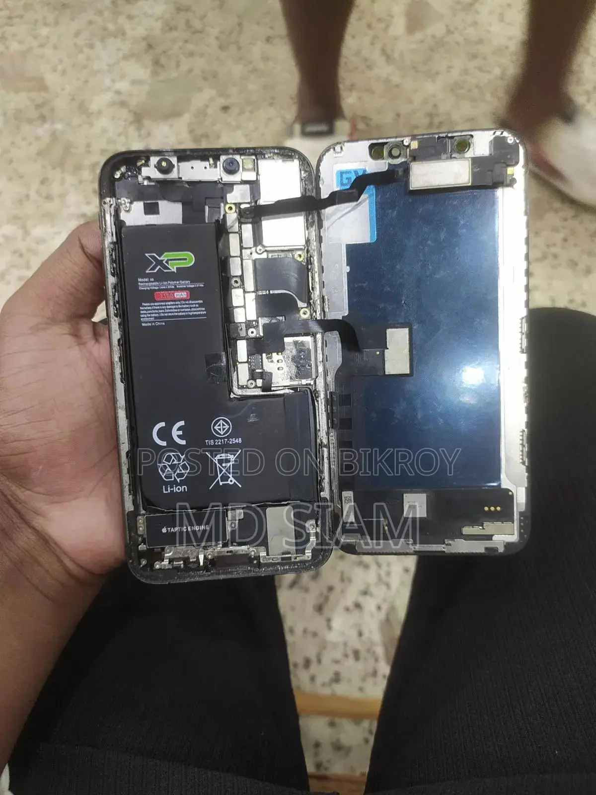 Apple iPhone XS 64 GB Black