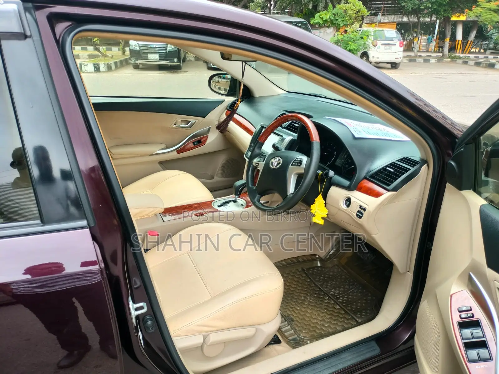Toyota Allion 2020 Maroon