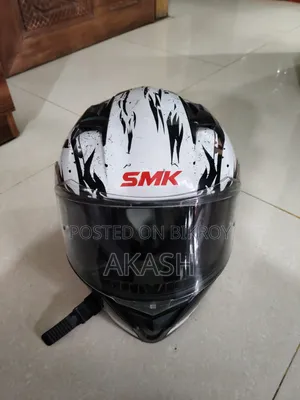 SMK Helmet