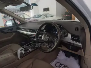 Audi Q7 2018 White