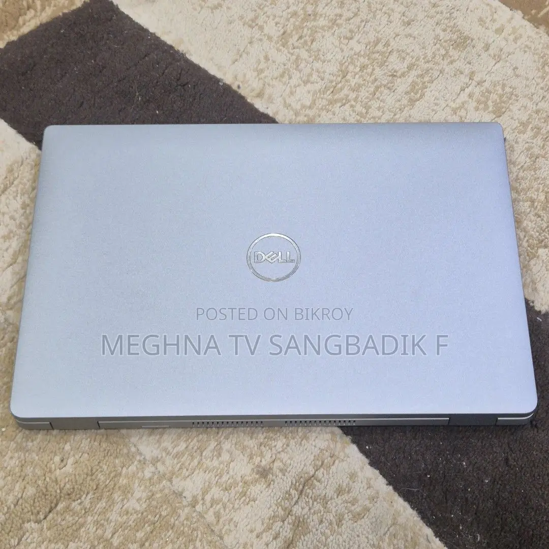 Laptop Dell 3GB Intel SSD 256GB