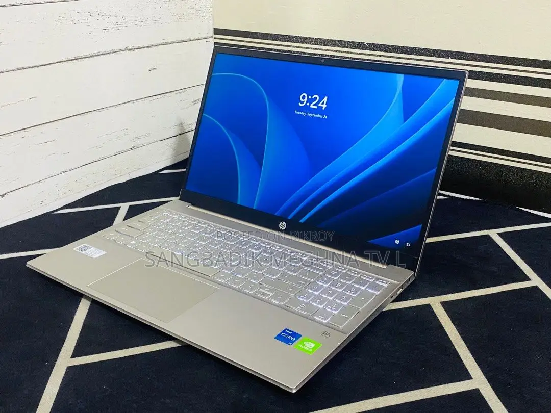 HP 4GB Intel SSD 500GB Laptop