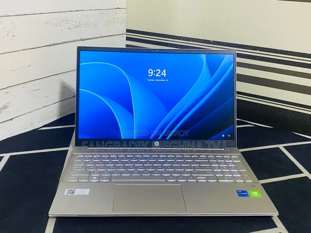 HP 4GB Intel SSD 500GB Laptop