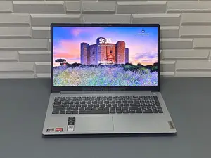 Lenovo 4GB RAM Intel SSD 500GB Laptop