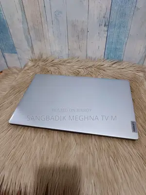 Lenovo 4GB RAM Intel SSD 500GB Laptop