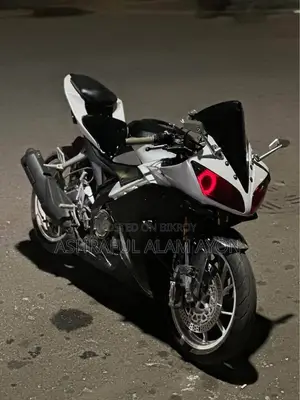 Yamaha YZF-R 2012 Black