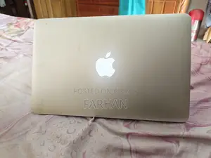 Laptop Apple MacBook Air ৪ জিবি ইন্টেল কোর আই ফাইভ এসএসডি ১২৮ জিবি