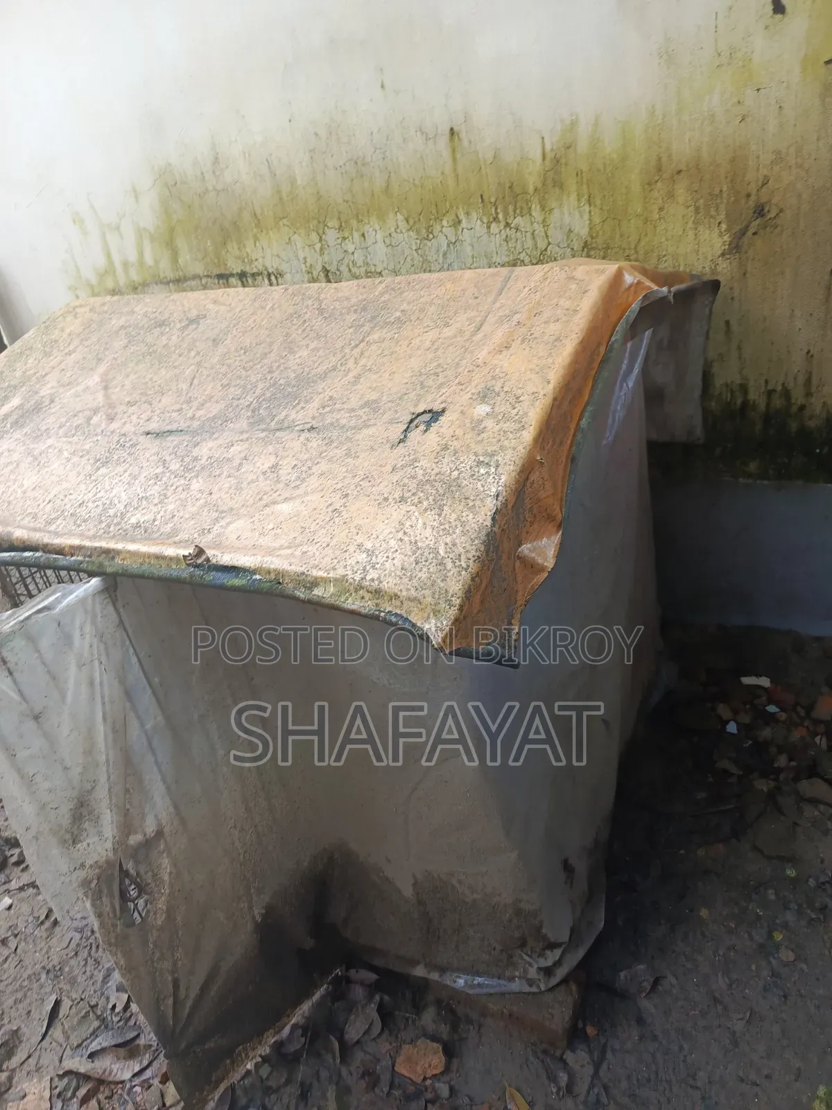 মোরগের ঘর খাঁচা