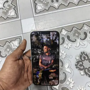 Apple iPhone 13 128 GB White