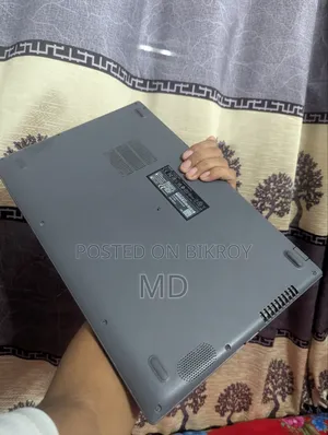 ল্যাপটপ আসুস ভিভোবুক ই১২ ই২০৩এনএ ৪জিবি ইন্টেল কোর আই৩ এসএসডি ১টি