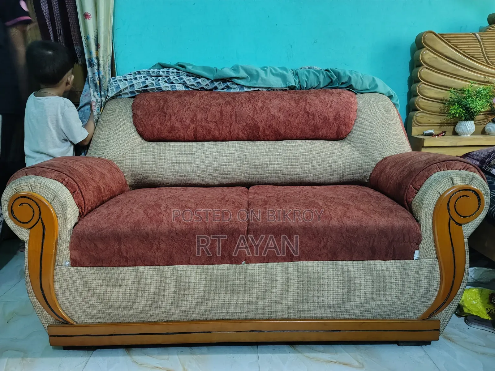 দুই সিটের সোফা