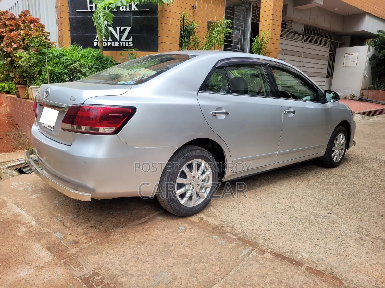 Toyota Premio 1.5 Front-Wheel Drive 2017 Silver