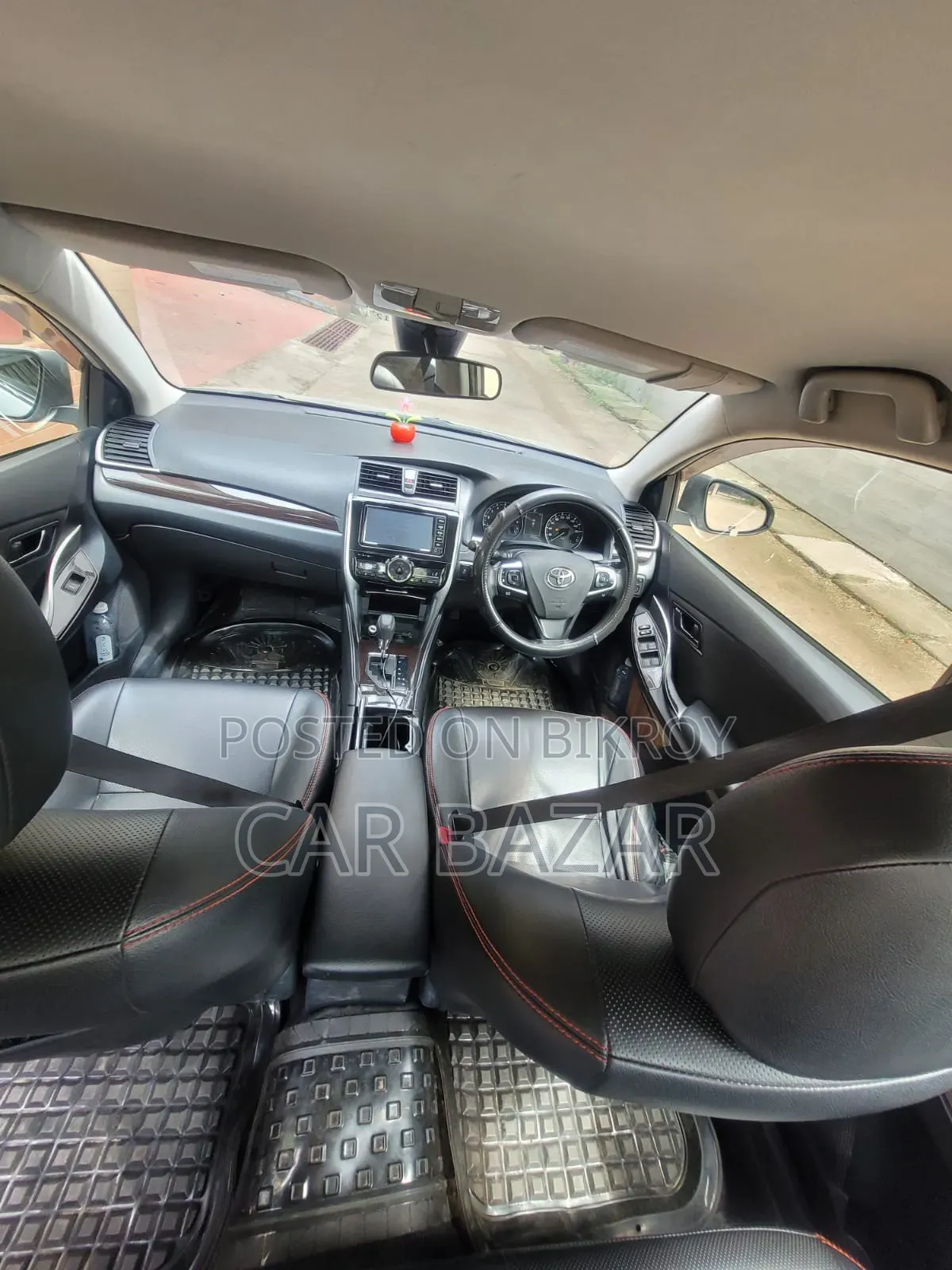 Toyota Premio 1.5 Front-Wheel Drive 2017 Silver