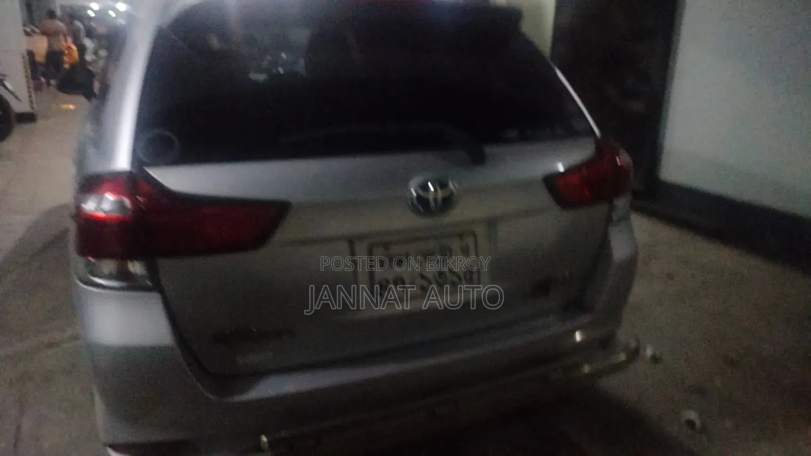 টয়োটা করোল্লা ফিল্ডার ২০১৬ সিলভার