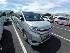 Toyota Noah 1.8 FWD Hybrid (7-Seater) 2021 Silver