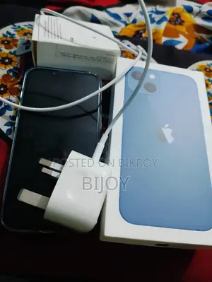 New Apple iPhone 13 128 GB Blue