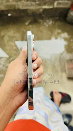 অ্যাপল আইফোন ১৪ প্রো ২৫৬ জিবি সাদা