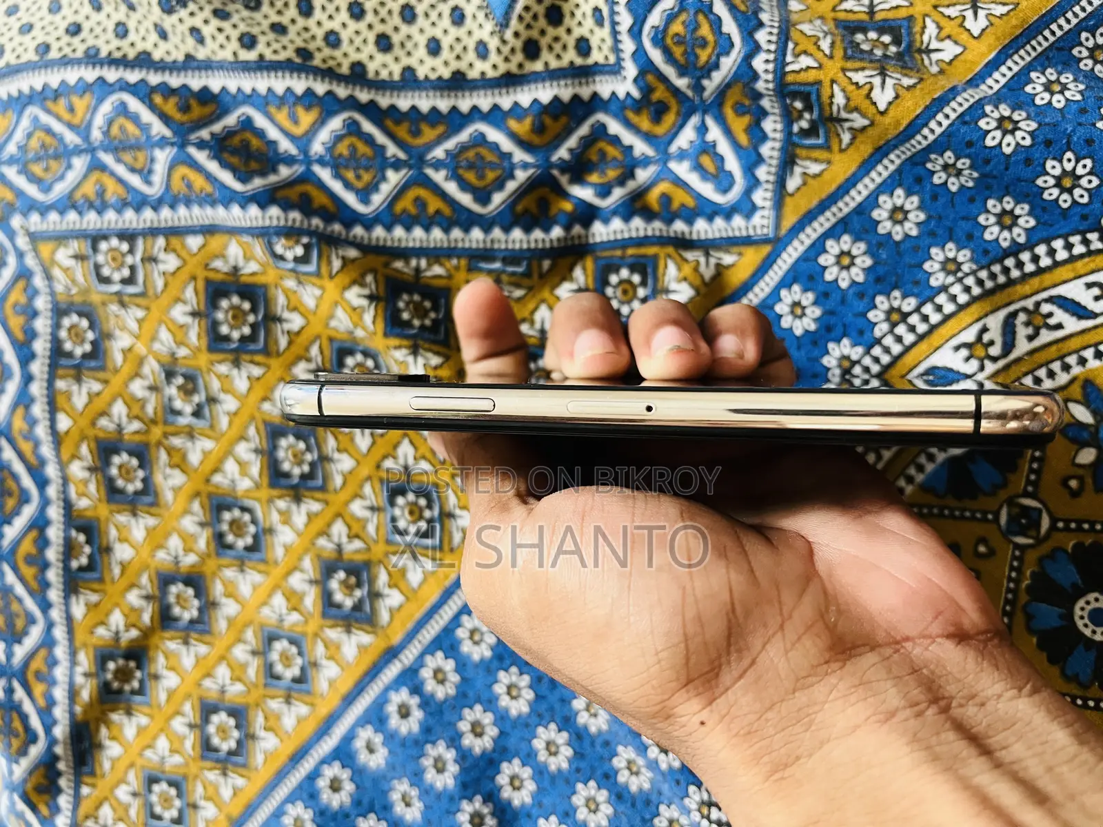 Apple iPhone XS 64 GB Black