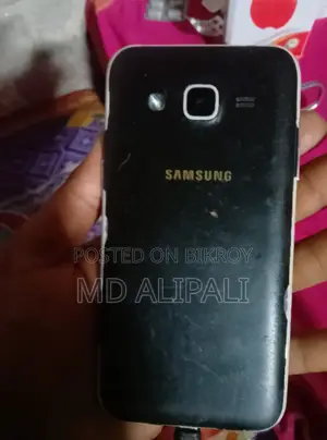 Samsung Galaxy J2 8 GB Black