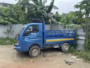 Tata Mint 2018 Blue