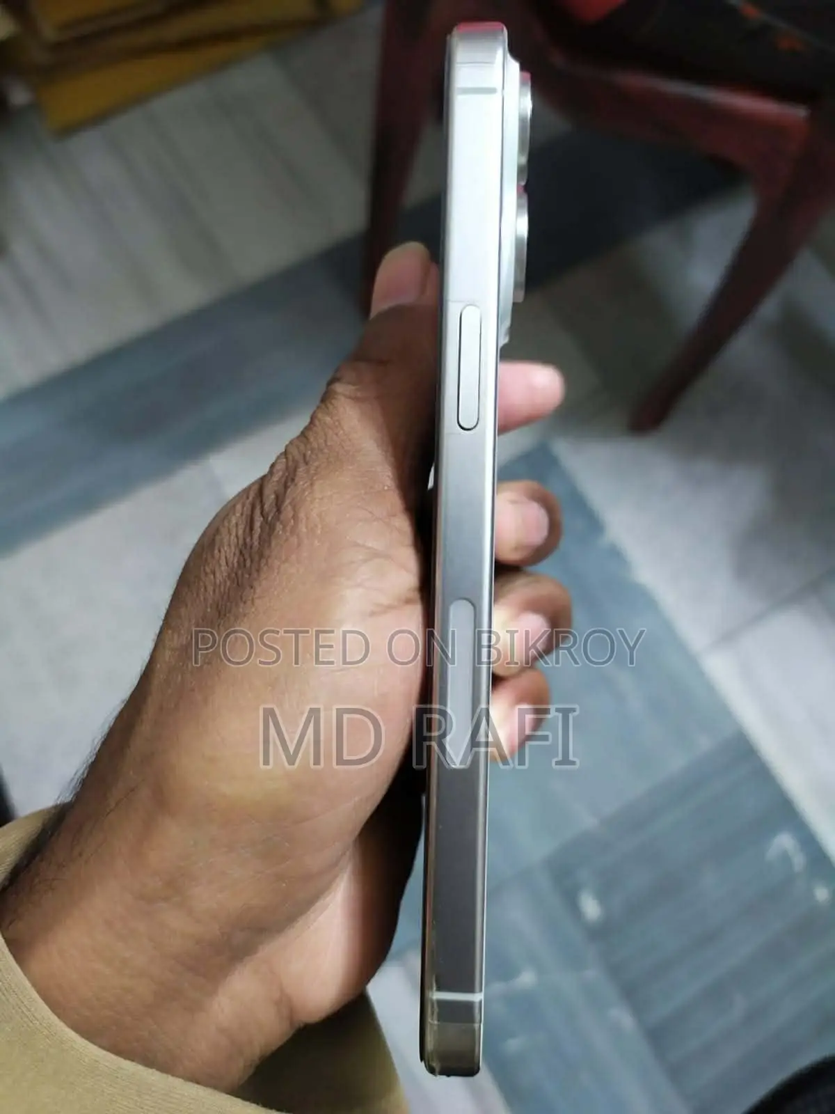 অ্যাপল আইফোন ১৫ প্রো ম্যাক্স ২৫৬ জিবি হোয়াইট