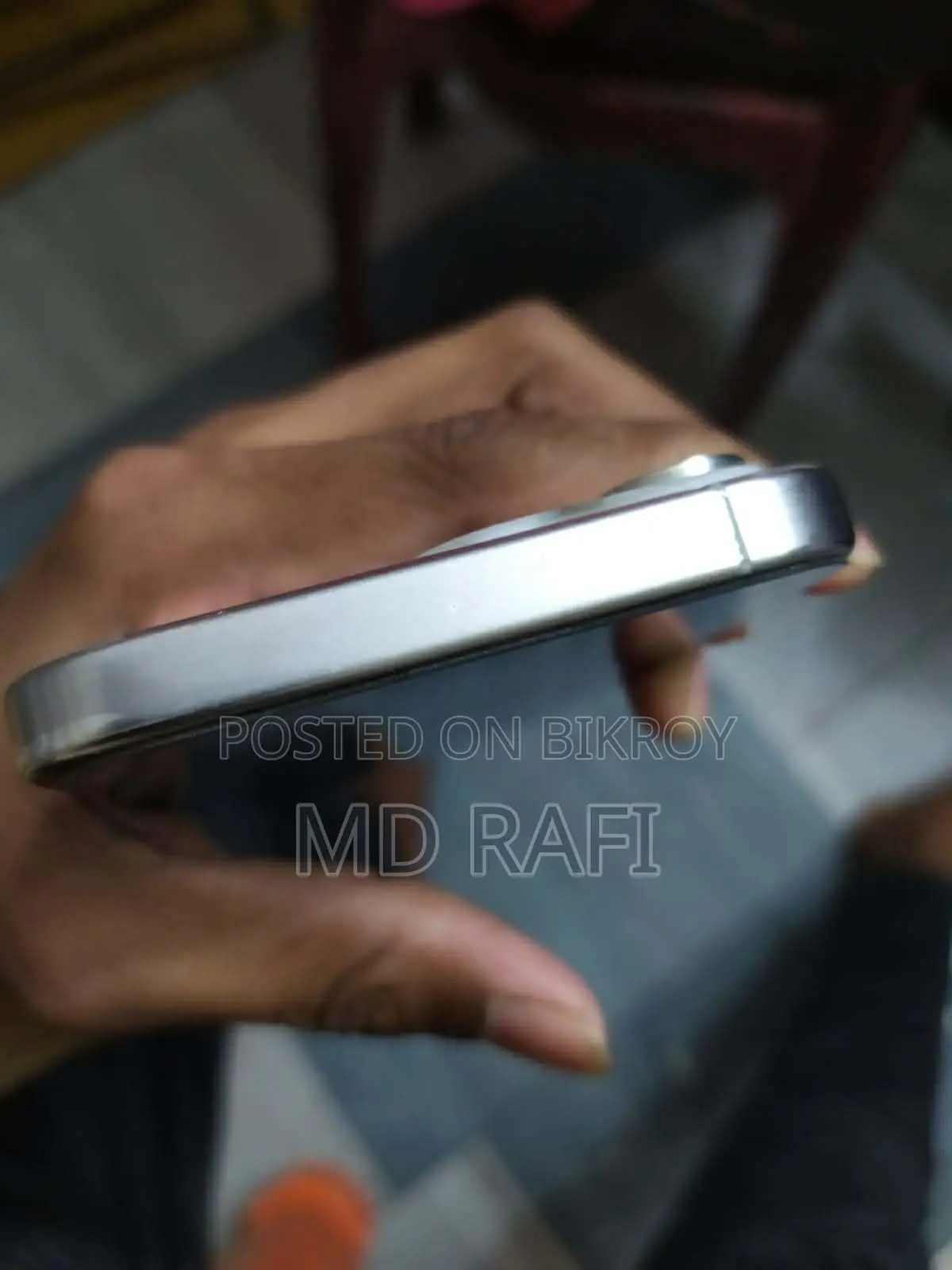 অ্যাপল আইফোন ১৫ প্রো ম্যাক্স ২৫৬ জিবি হোয়াইট