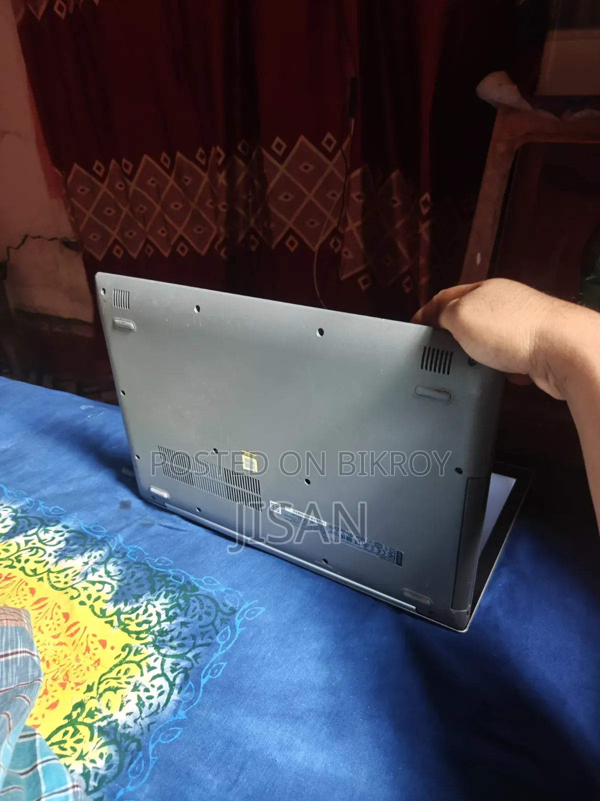 ল্যাপটপ লেনোভো আইডিয়াপ্যাড ৩২০ ৮জিবি এএমডি এ১০ এইচডিডি+এসএসডি ১টি