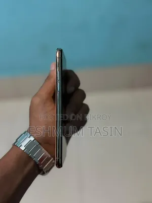 অ্যাপল আইফোন এক্সএস ৬৪ জিবি হোয়াইট