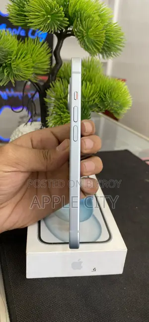 Apple iPhone 15 128 GB Blue