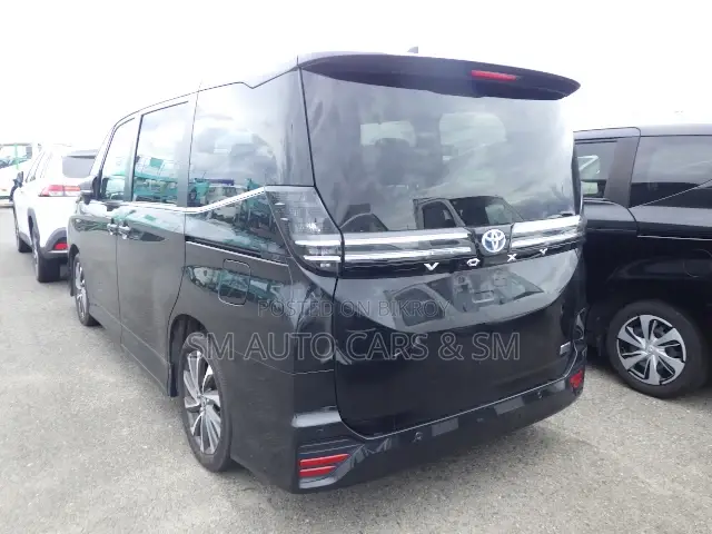 Toyota Voxy Hybrid S-Z 2WD 7-Seater 2023 Black