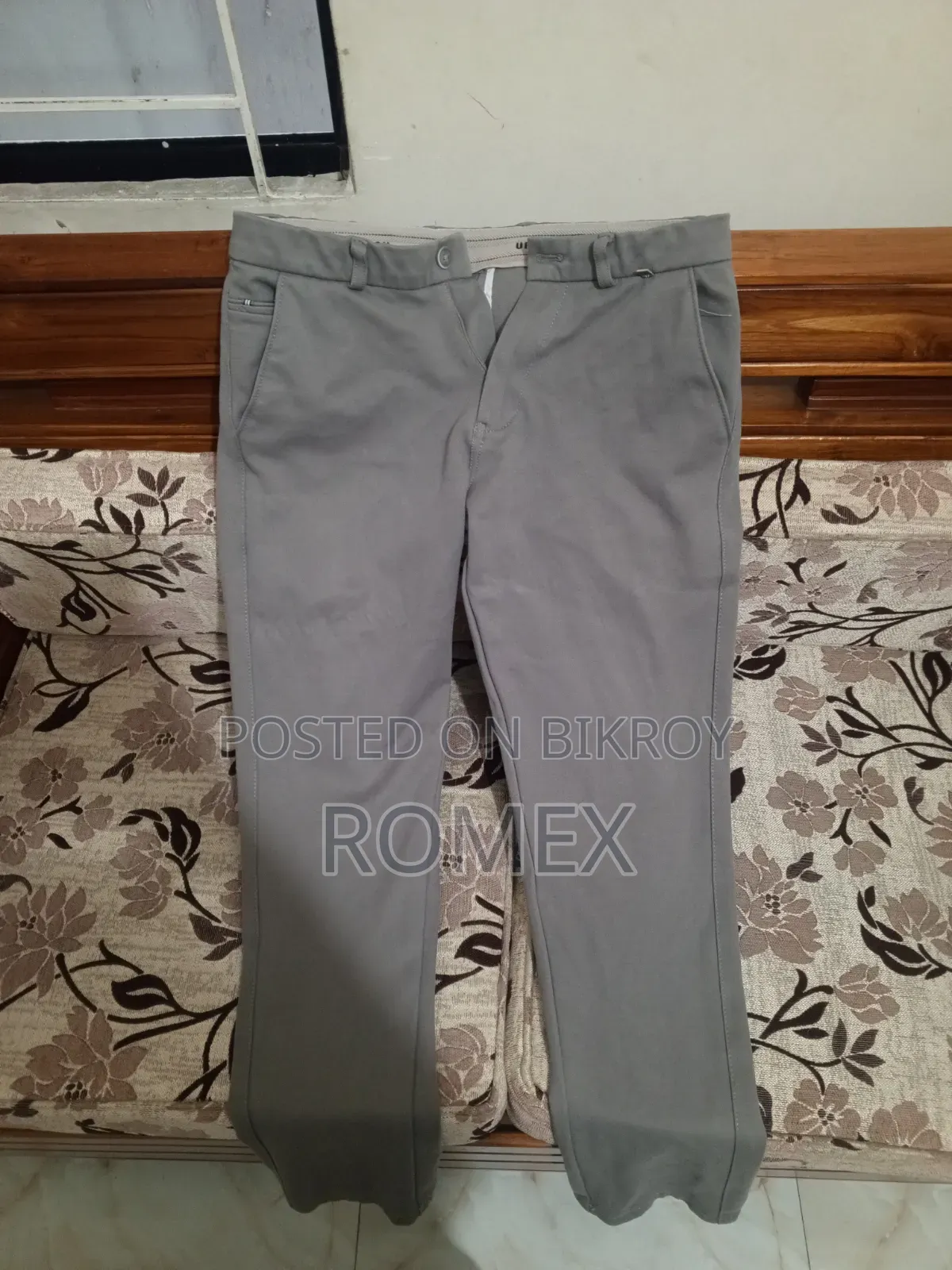 Urban Knock Gabardine Pant Grey Color