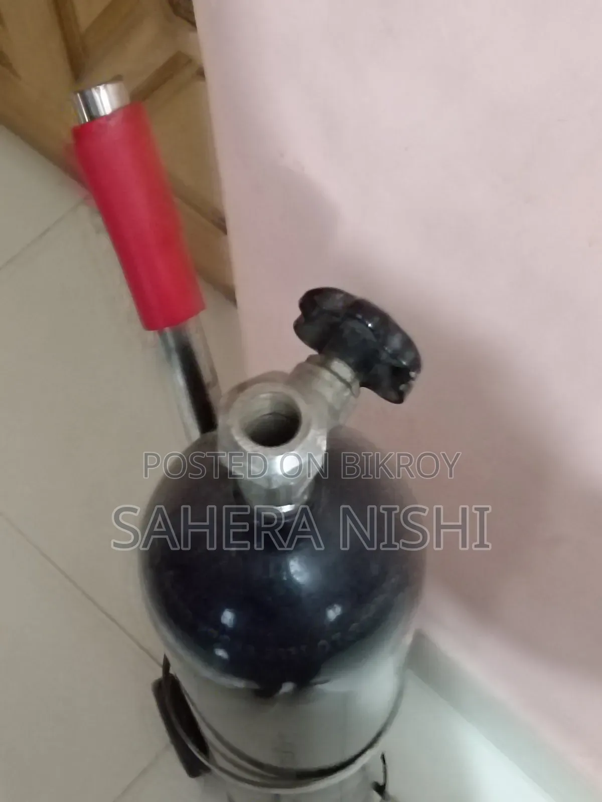 Oxygen Cylinder