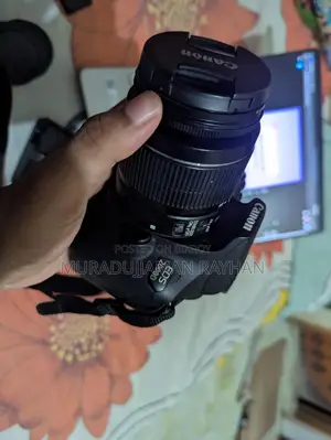 Canon Eos 2000d