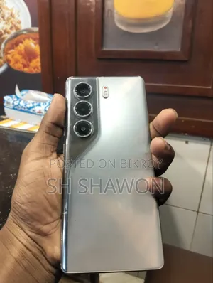 টেকনো ক্যামন ৪০ ২৫৬ জিবি সিলভার