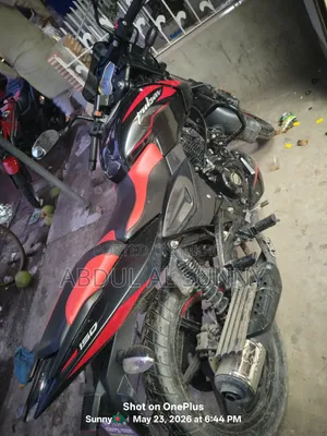 Bajaj Pulsar 150 2023 Red