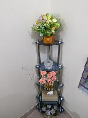 কর্নার গ্লাস ডিসপ্লে র‍্যাক