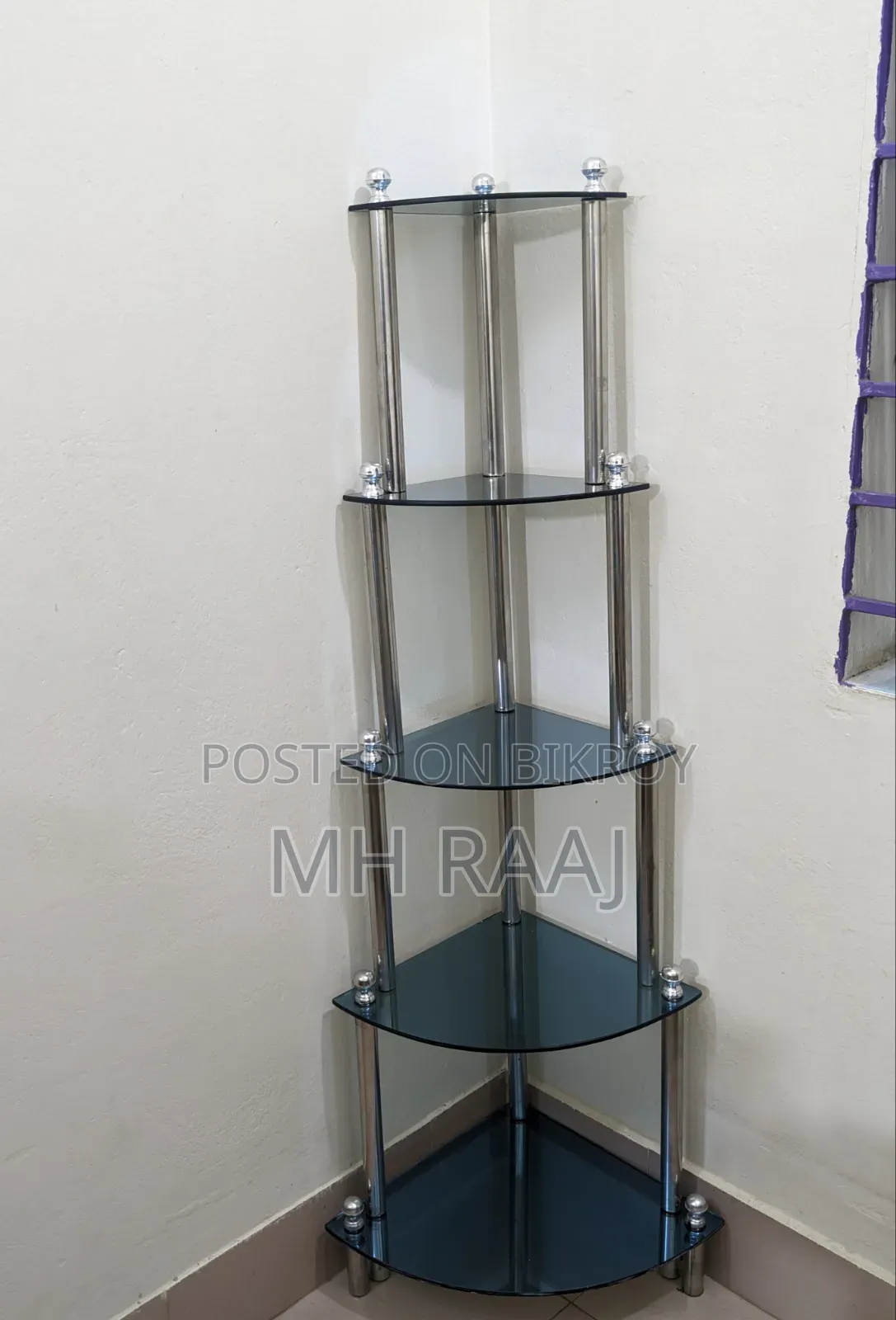 কর্নার গ্লাস ডিসপ্লে র‍্যাক