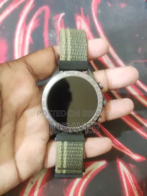 হাইলো সোলার প্রো