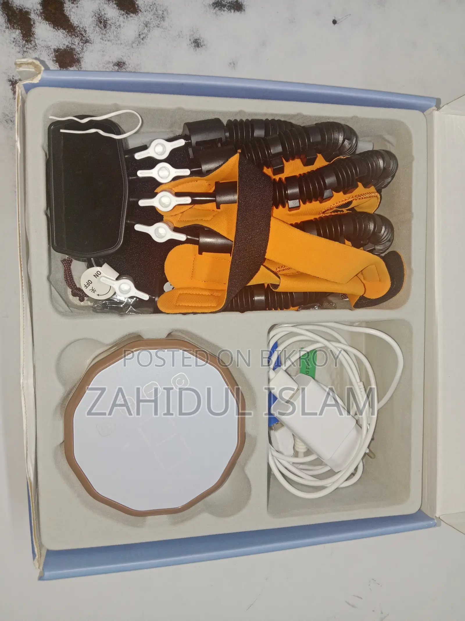 Rehabilitation Training Device for Patients with Impaired Hand Function