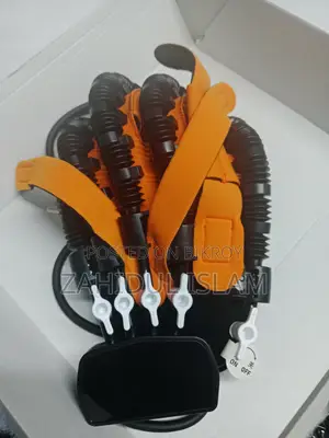 Rehabilitation Training Device for Patients with Impaired Hand Function